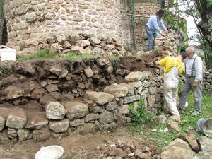 le-mur-se-monte-petit-a-petit.JPG