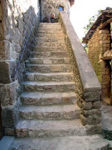 l'escalier ouest terminé